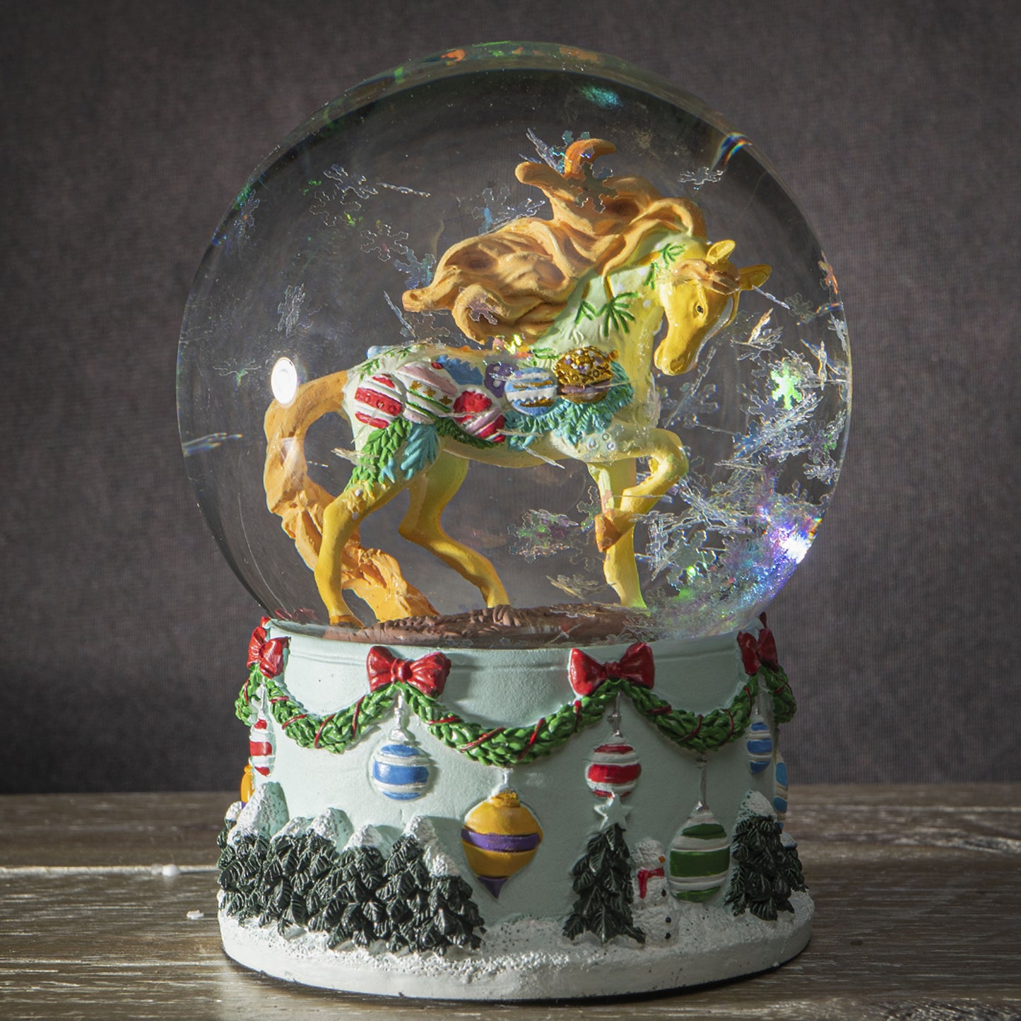 Vintage Christmas Water Globe